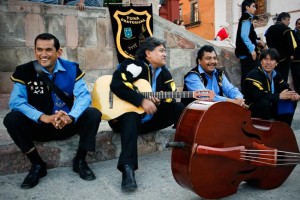  Smiling San Miguel de Allende street musicians on a break